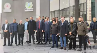 Diyarbakır'da 300 Milyon Liraya Mal Olan Millet Kıraathanesi Hizmete Açıldı