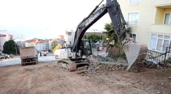 Gemlik Belediyesi Yol Yapım Çalışmalarına Devam Ediyor