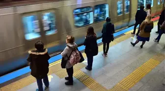 İstanbul'da yılbaşı gecesi bazı metro ve tramvay hatları 24 saat hizmet verecek