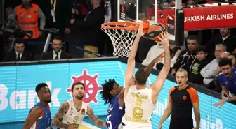 Fenerbahçe Beko, Anadolu Efes'i mağlup etti