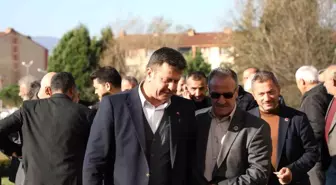 Akyazı Belediye Başkanı, muhtarlarla istişare toplantısında konuştu