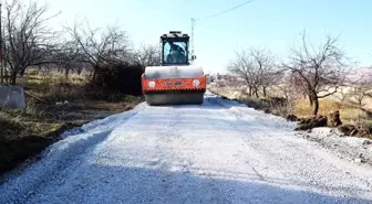 Battalgazi Belediyesi, Çolakoğlu ve Çolaklı Mahallelerinde Yol Çalışması Gerçekleştirdi