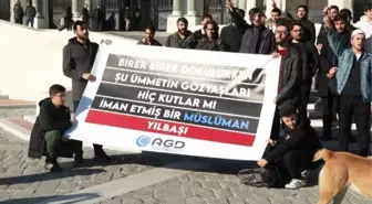 Anadolu Gençlik Derneği, yılbaşı kutlamalarını protesto etti