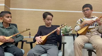 Burdur'da Yörük Çalgıları Kursu Açıldı