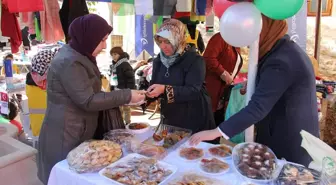 Kilis'te Filistin Yararına Hayır Çarşısı Açıldı