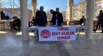 Tokat'ın Turhal ilçesinde şehitler için mevlit okutuldu, helva dağıtıldı