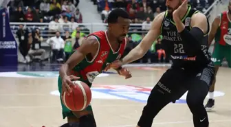Yukatel Merkezefendi Belediyesi Basket, Pınar Karşıyaka'yı mağlup etti