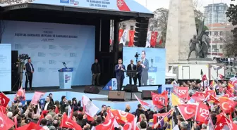 İBB, Beşiktaş Barbaros Meydanı ve Bulvarı'nın açılışını yaptı