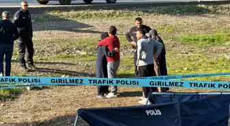 Antalya'da Otomobil Şarampole Devrildi: Bir Genç Öldü, Bir Çocuk Yaralandı
