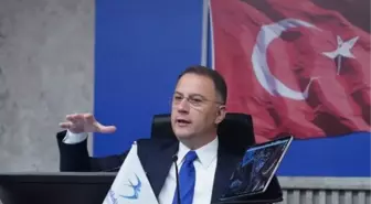 Beylikdüzü Belediye Başkanı Mehmet Murat Çalık, Büyük Bir Kentsel Yenileme Projesini Açıkladı