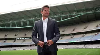 Yokohama F. Marinos, Harry Kewell ile anlaştı