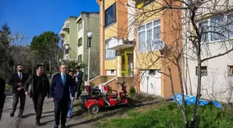 Kocaeli Valisi ve eşi tarafından gerçekleştirilen 'Gönülden Gönüle' projesi kapsamında 4 bin 330 hane ziyareti yapıldı