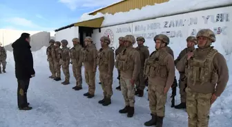 Tunceli Valisi Güvenlik Güçlerini Ziyaret Etti