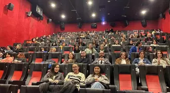 Ordu'da Üniversite Öğrencileri Şehit Öğretmen Aybüke Yalçın'ın Hayatını Konu Alan Filmi İzledi