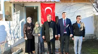 Erzincan Valisi Hamza Aydoğdu, şehit annesini ziyaret etti
