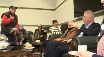 İstanbul Valisi Darülaceze'yi Ziyaret Etti