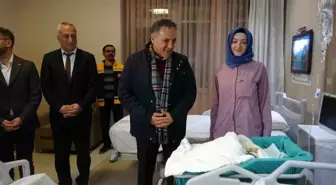 Bingöl Kadın Doğum ve Çocuk Hastanesi'nde 2023 ve 2024 yılının ilk ve son bebekleri dünyaya geldi