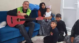 Haluk Levent, yeni yılı depremzedelerle karşıladı