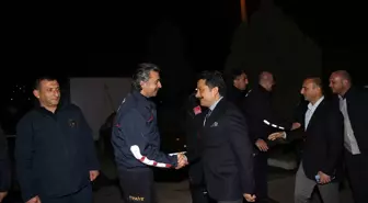 İskenderun Kaymakamı, güvenlik güçlerini ve itfaiye ekiplerini ziyaret etti