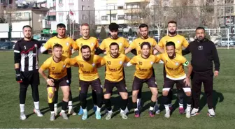 Döğerspor, Sindelhöyükspor'u mağlup ederek liderlik yolunda ilerliyor