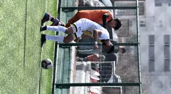 Kocasinan Şimşekspor, Kayseri Yolspor'u 5-0 Yendi