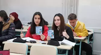 Konya Büyükşehir Belediyesi Dijital Eğitim Platformu ile YKS'ye hazırlık yapıyor