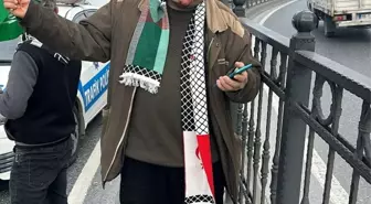 İstanbul'da Şehitlerimize Rahmet Yürüyüşüne Katılan Kişi Yumruklu Saldırıya Uğradı