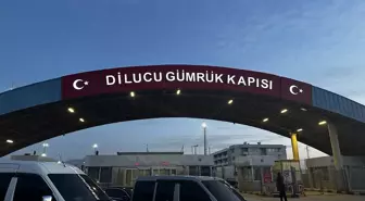 Dilucu Gümrük Kapısı'nda 13 Kilometrelik Tır Kuyruğu Oluştu