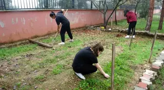 Muğla Şifa Hatun Mesleki ve Teknik Anadolu Lisesi öğrencileri geri dönüşüm ve tarım projesiyle çevreye katkı sağlıyor