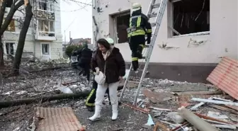 Rusya, Kiev ve Harkiv'i vurdu: Ölü ve yaralılar var
