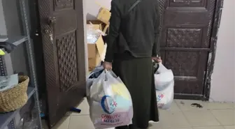 Cansuyu Yardımlaşma ve Dayanışma Derneği Batman Temsilciliği İhtiyaç Sahiplerine Giysi Yardımı Yaptı
