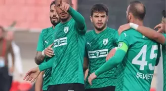 Muğlaspor, liderliği koruyarak yeni yıla zirvede girdi