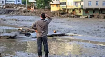 Kastamonu'da sel felaketinde 17 kişi öldü, müteahhit ve 4 sanığa hapis cezası