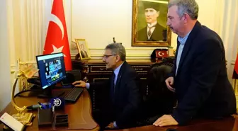 Yozgat Valisi Mehmet Ali Özkan, AA'nın 'Yılın Kareleri' oylamasına katıldı