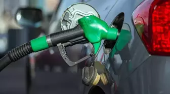 Benzine zam var mı? Benzine zam geldi mi, ne kadar zam geldi? Benzin kaç TL oldu? 4 Ocak güncel benzin fiyatları!