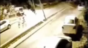 Motosikletli Tehlikeli Hareketler Yaparken Kaza Yaptı