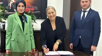 Afyonkarahisar Disleksi Derneği-ADDER ile İl Milli Eğitim Müdürlüğü arasında 'Disleksi ile Yaşam Projesi' protokolü imzalandı