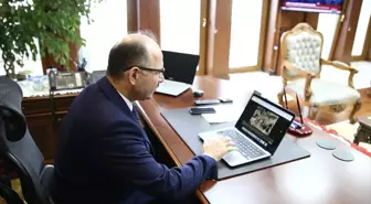 Giresun Valisi Mehmet Fatih Serdengeçti, AA'nın 'Yılın Kareleri' oylamasına katıldı