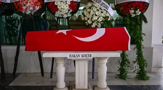 Erzurum Bölge Adliye Mahkemesi Üyesi Hakim Hakan Koçer İzmir'de Son Yolculuğuna Uğurlandı