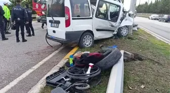 Kanser Hastası Oğlunu Tedavi Etmek İçin Gittikleri Hastaneden Dönerken Kaza Geçiren Baba Hayatını Kaybetti