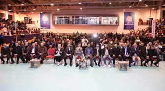 Kağıthane Belediyesi Amatör Spor Kulüplerine Malzeme Desteği Sağladı