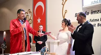 Kartepe'de 2023 yılında 995 çift dünyaevine girdi