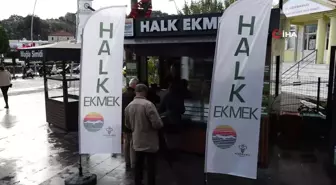 Marmaris'te Halk Ekmek Büfelerine Yoğun İlgi