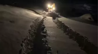 Şırnak'ta Kar Yağışı Nedeniyle 7 Köy ve 7 Mezra Yolu Ulaşıma Kapandı