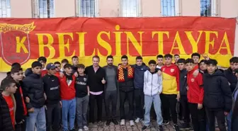 Kayserispor Futbolcuları Okul Ziyaretinde Öğrencilerle Buluştu