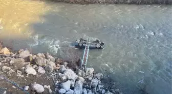 Ordu'da buzlanma nedeniyle otomobil dereye yuvarlandı: 3 kişi ağır yaralandı