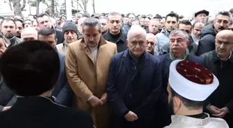 AK Parti Artvin Milletvekili Faruk Çelik'in annesi Hedise Çelik son yolculuğuna uğurlandı