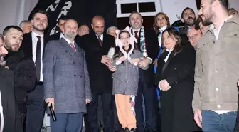 AK Parti Yalova Belediye Başkan Adayı Mustafa Tutuk, Kalabalık Bir Grup Tarafından Karşılandı