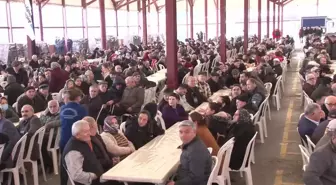 Avcılar'da, Yeşilkent mahallesinin 40 yıllık imar sorunu çözüldü Kapalı pazar yerinde kazanlarla yemek dağıtıldı