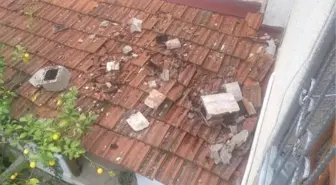 Karaburun'da Şiddetli Fırtına ve Sağanak Yağış